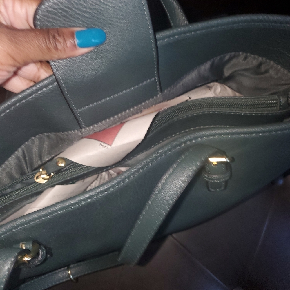 Purse - Picture 3 of 4